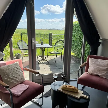 Hotel Hotelhuisjes 3*