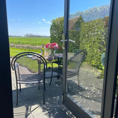 Hotelhuisjes Andijk 3*