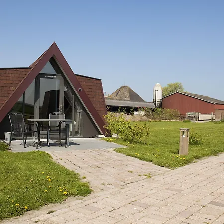 Hotelhuisjes מלון